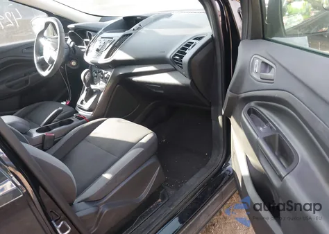 2016 Ford Escape S из США, поврежденный, VIN 1FMCU0F74GUC35103